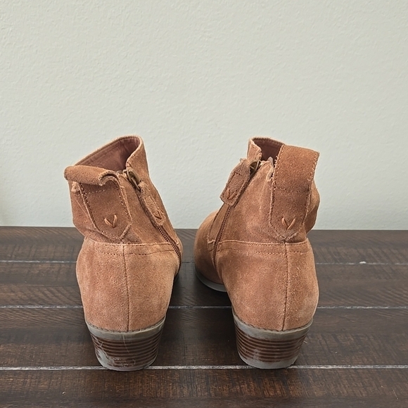 Vionic Brown Suede Side Zip Comfort Ankle Boots Size 9W - Picture 2 of 9